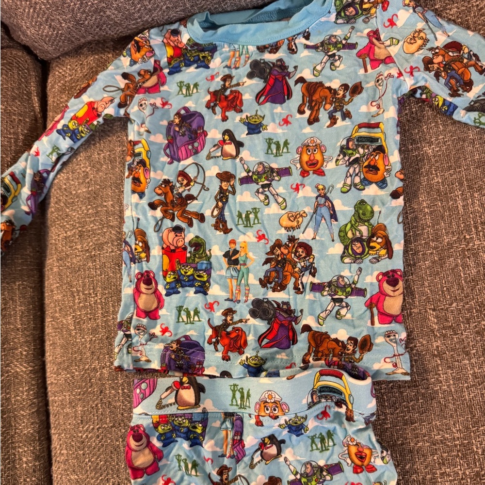 Toy story bamboo pajamas show stoppers